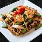 Best Drunken Noodle in Burlington, CT